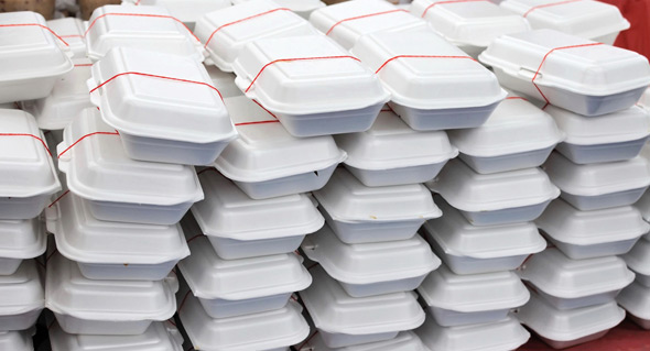 Paper takeout containers are a relatively environmentally friendly option, making them a great choice for more than just Chinese restaurants.